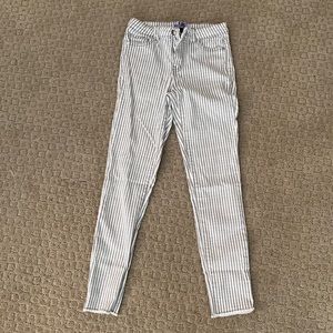 Vylette jeans size 3
